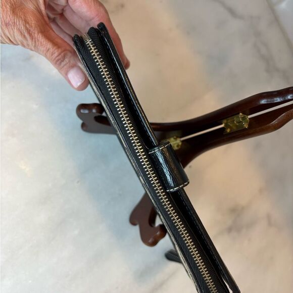 Coach Black and Cream Jacquard Signature Full Sized Wallet - Picture 3 of 9